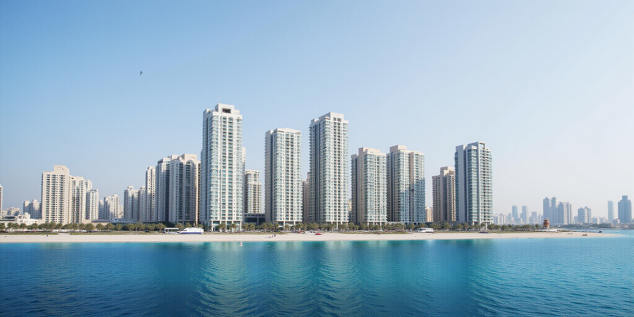 أبراج لؤلؤة عجمان الصور: فخامة وحدائق بحرية